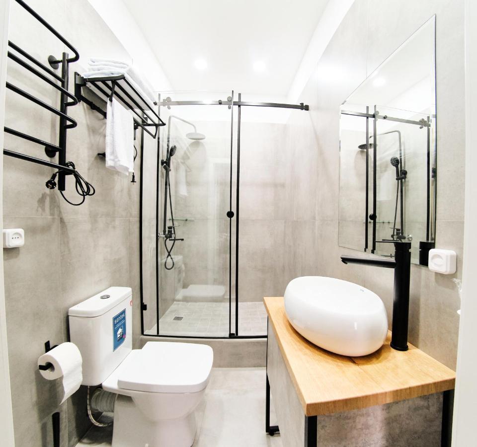 Hi Астана Hotell Exteriör bild