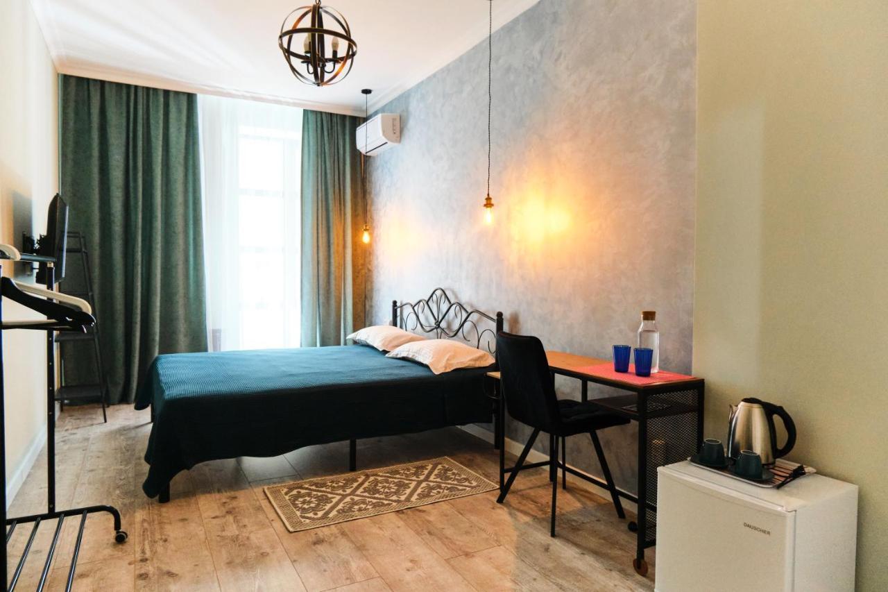 Hi Астана Hotell Exteriör bild